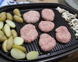 ホットプレートで時短!お手軽ハンバーグ作り方6写真