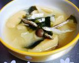 お味噌汁に小魚作り方2写真