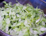 和えるだけ★味噌クリチで無限レタスサラダ作り方1写真