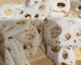シャキっと和風れんこんサラダ(ゴマだれ)作り方1写真