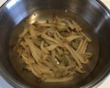 ナスと豚バラの長ネギたっぷり搾菜炒め！作り方2写真