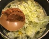 甘くて旨い！さつま芋とキャベツの味噌汁作り方4写真