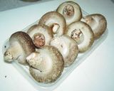 オセロの駒みたい!?　しいたけの肉詰め作り方1写真