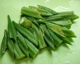 簡単！基本☆オクラの胡麻和え作り方1写真