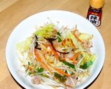塩ラーメンにラー油、入れるだけ！作り方3写真