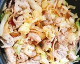 焼肉のタレで！すき煮風！肉キャベツ炒め☆作り方4写真