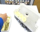 食品乾燥機ドラミニでラフランスを乾燥作り方5写真