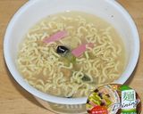 塩ラーメンにラー油、入れるだけ！作り方4写真