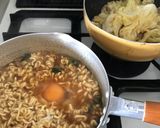 旨さ爆発！熱々辛ラーメン作り方5写真