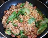 簡単でユニーク！美味しいチャーハン麺作り方7写真