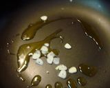 イカ下足&キャベツの炒め物☆バジル風味作り方2写真