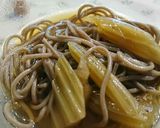 時短簡単♥️胡麻油で炒めセロリ煮浸し蕎麦作り方3写真