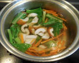 簡単★小松菜とちくわのスープ(吸い物)✿作り方3写真