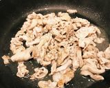 豚バラ肉とズッキーニの塩炒め作り方4写真