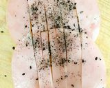 餃子の皮とハムでお花＊お弁当に＊作り方3写真