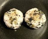 簡単 ごま油香る大根葉の焼きおにぎり作り方11写真