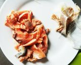 鮭とホウレン草のクリームスパ作り方1写真