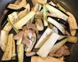 簡単!豚バラと茄子の炒め物作り方3写真