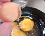 最隣の潰れた目玉焼き作り方6写真