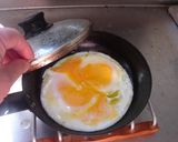 最隣の潰れた目玉焼き作り方10写真