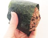 おいしすぎる！黒にんにくおにぎり作り方2写真