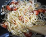 乳酸キャベツとベーコン、トマトのパスタ作り方5写真