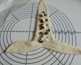 お花ちぎりパン♪(レーズン、クリチ入り）作り方9写真