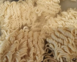 即席めんで⭐️ごく普通の焼きそば作り方1写真