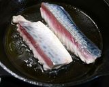 中性脂肪対策！焼き鯖の葱生姜油作り方2写真