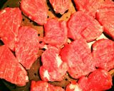 蒸しヒレ肉とトマトのバジルソース作り方2写真