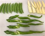伏見とうがらしと初夏野菜のナムル作り方1写真