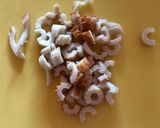 納豆と福神漬のちくわ入りまぜご飯作り方2写真