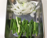 豚肉とにんにくの芽のオイスター炒め作り方2写真
