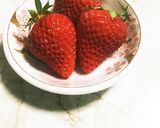 つぶさない苺の簡単ドリンク(1人分)作り方1写真