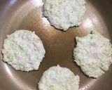 10ヶ月離乳食(おこのみやき)作り方2写真