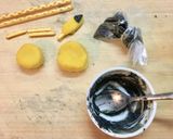カレー味のポテサラでピカチュウ。作り方2写真