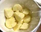 とろーり♪温玉のせポテトサラダ★作り方1写真