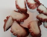 タコのガーリック炒めガチソースを添えて作り方1写真