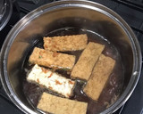 中まで味が浸みた厚揚げ豚肉巻き作り方2写真