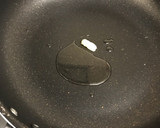 ピリっとうまい☆玉ねぎのカレー炒め作り方3写真