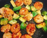 アボカドと海老のマヨ醤油炒め作り方8写真