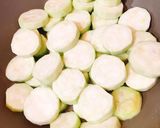 へちまの味噌煮(ナーベーラーンブシー)作り方1写真