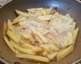 フライドポテト　塩でゆでて揚げる。粉不要作り方2写真