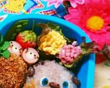 お弁当に♪卵フラワーのレタスロール作り方2写真