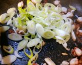 タコねぎキムチ炒め。作り方3写真
