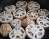 食物繊維たっぷり♡蓮根のはさみ揚げ焼き作り方4写真