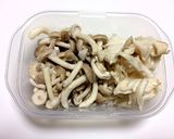 簡単☆レンジで♪きのこのナムル作り方1写真
