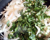 ふっくら鶏むね肉と青梗菜の胡麻生姜炒め作り方7写真