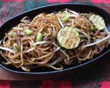 そぼろを使った鉄板焼きそば♫作り方3写真