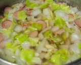 大豆とソーセージのケチャップスープ♪作り方4写真